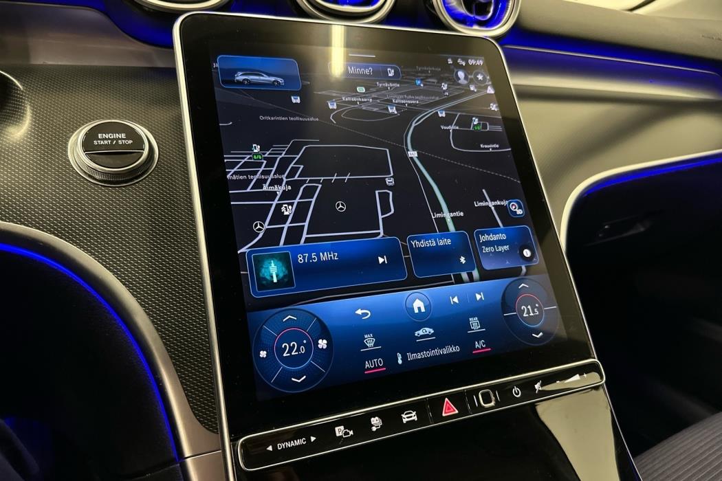 MERCEDES-BENZ C 2023