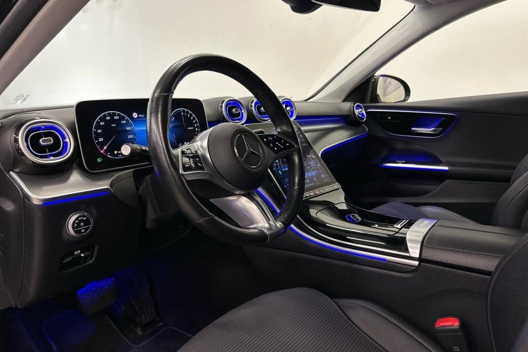 MERCEDES-BENZ C 2023