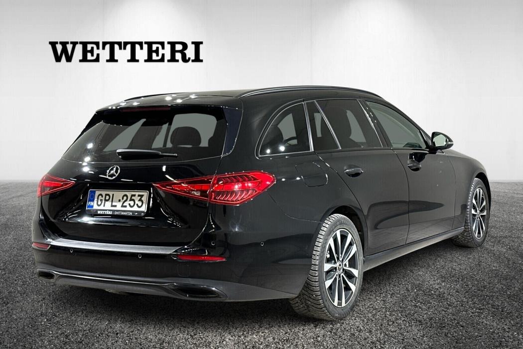 MERCEDES-BENZ C 2023