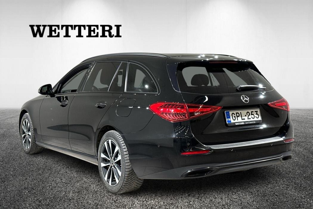 MERCEDES-BENZ C 2023