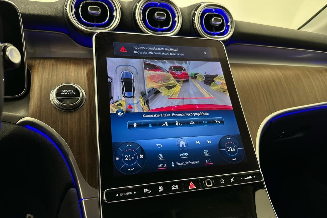 MERCEDES-BENZ GLC 2023