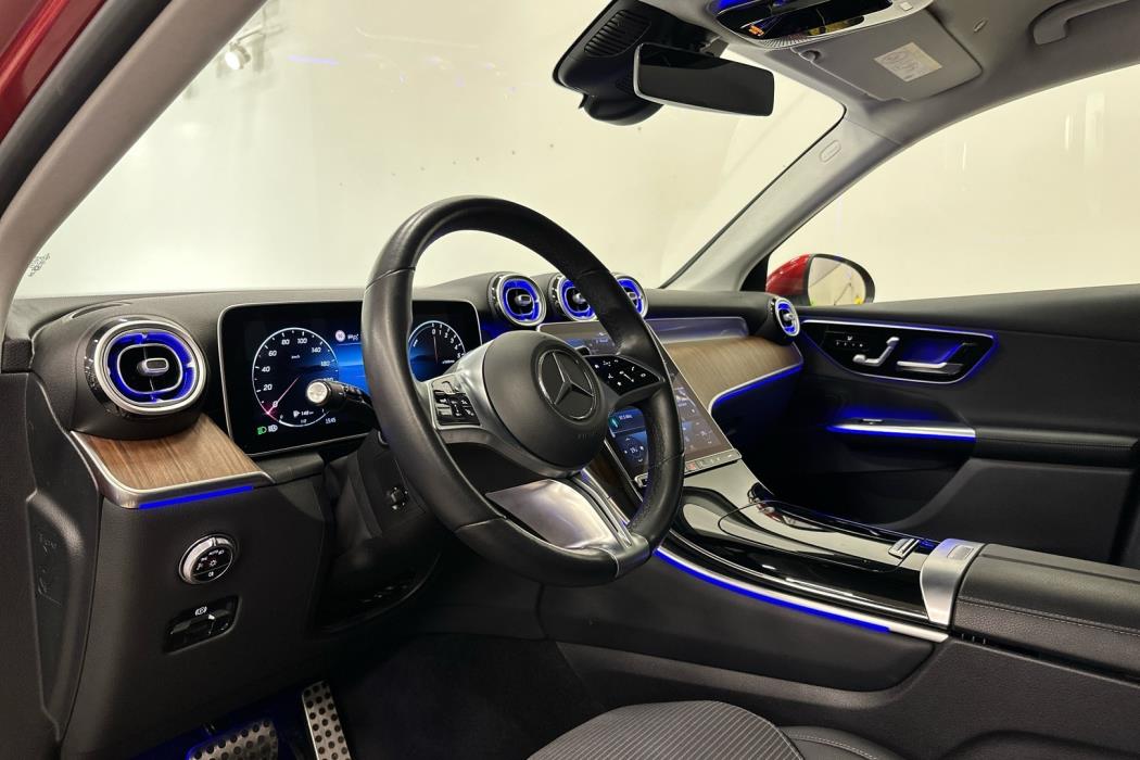 MERCEDES-BENZ GLC 2023