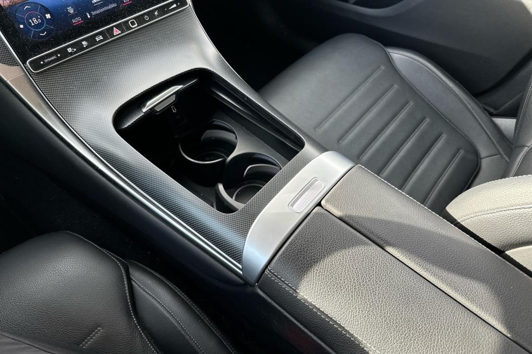 MERCEDES-BENZ GLC 2023