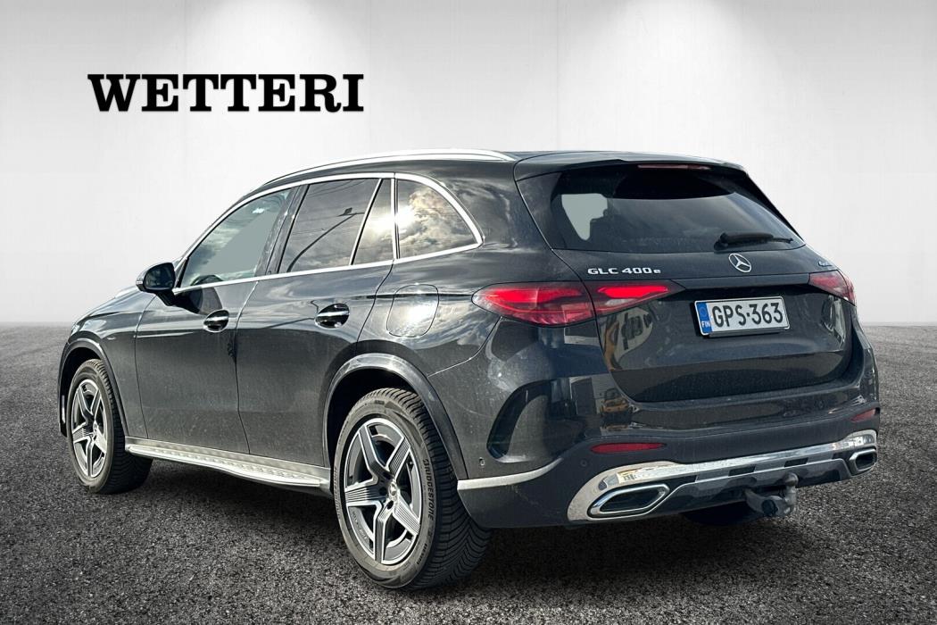MERCEDES-BENZ GLC 2023