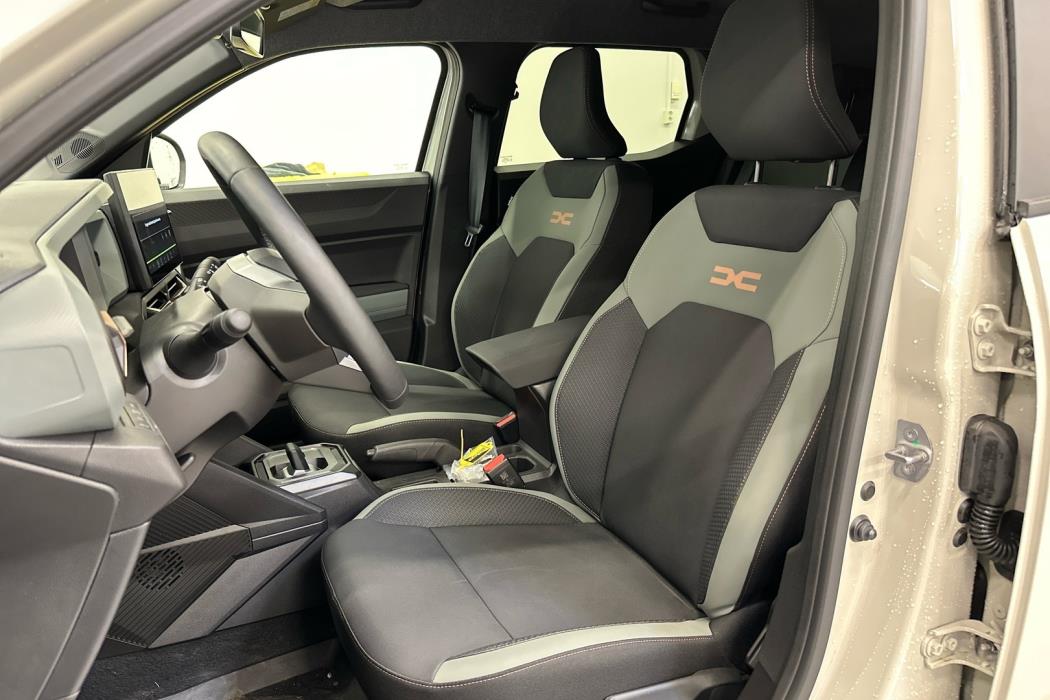 DACIA DUSTER 2025