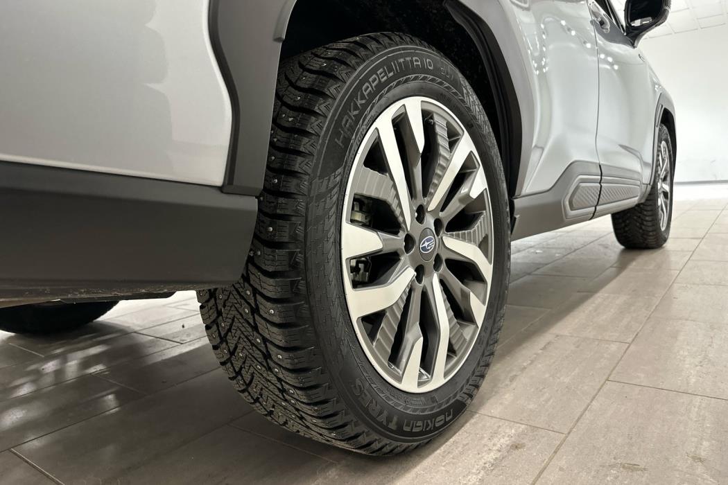 SUBARU Forester 2025