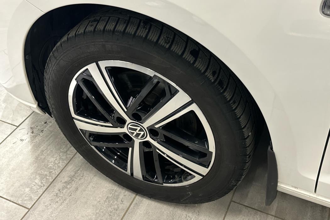 VOLKSWAGEN Caddy 2022