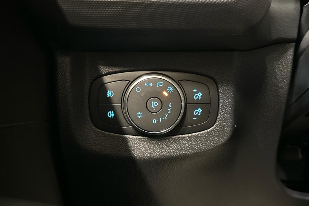 FORD TOURNEO COURIER 2025