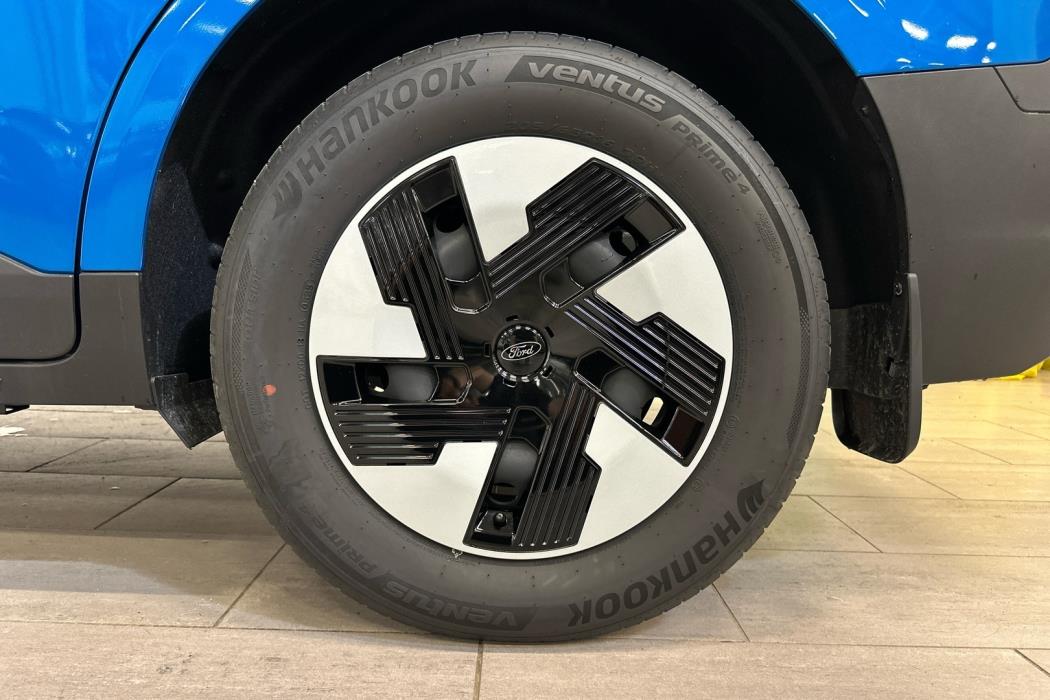 FORD TOURNEO COURIER 2025