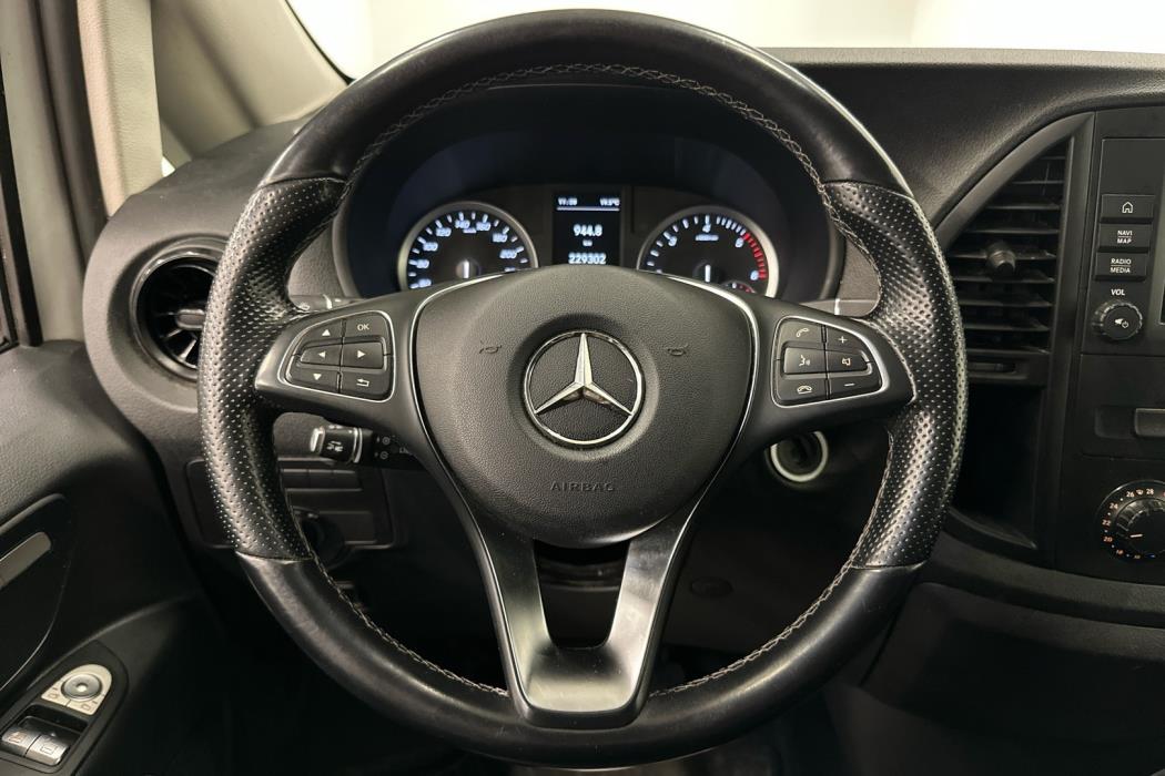 MERCEDES-BENZ VITO 2021