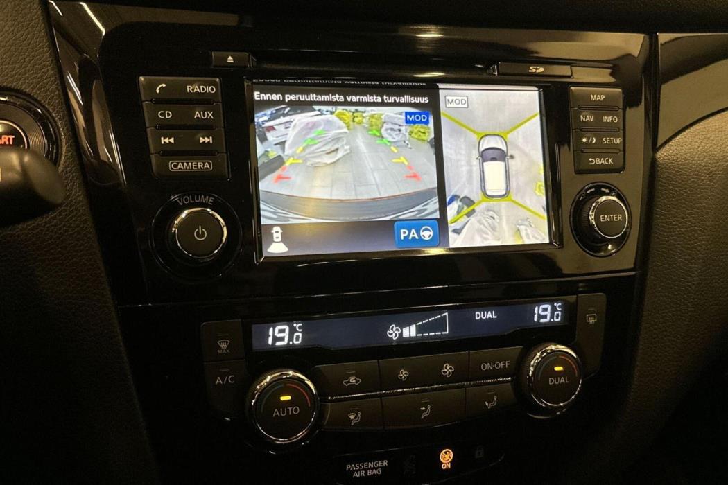 NISSAN Qashqai 2014