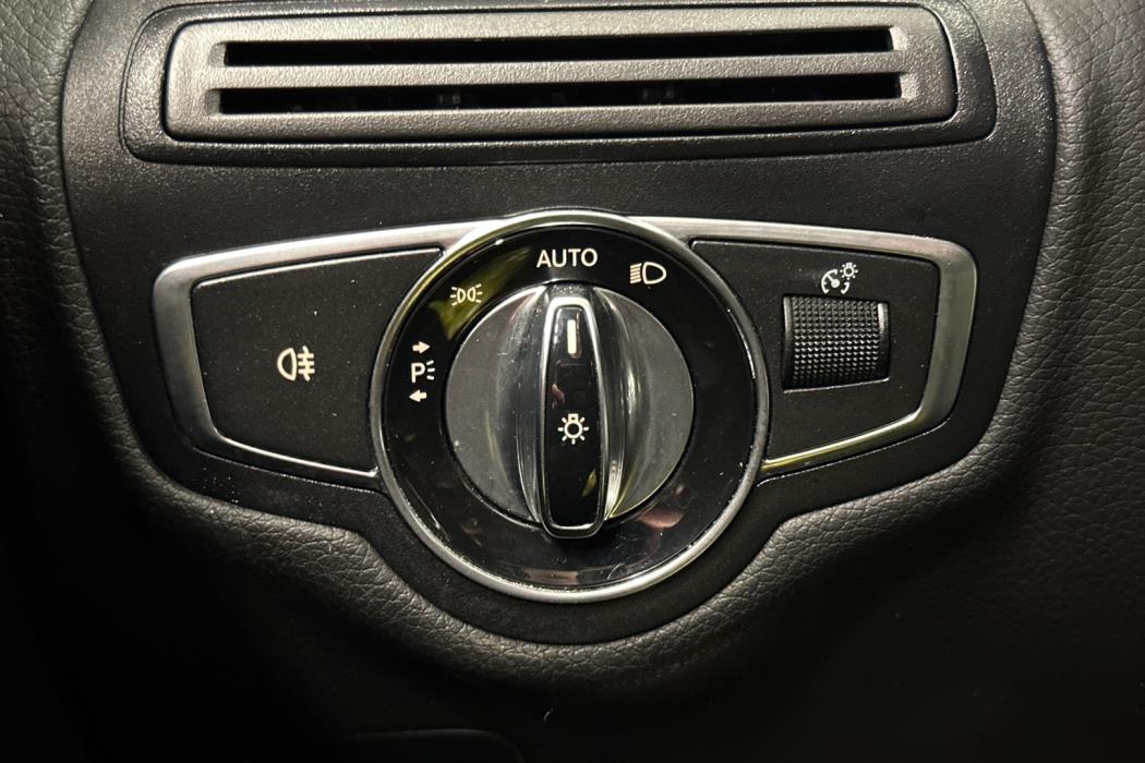 MERCEDES-BENZ C 2016