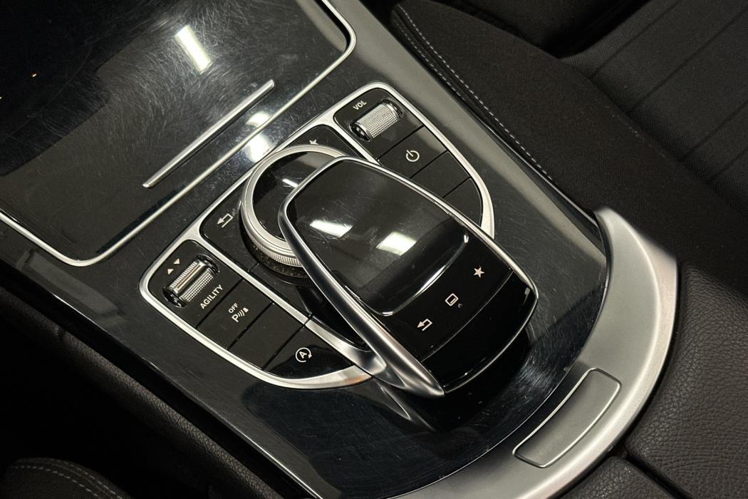 MERCEDES-BENZ C 2016