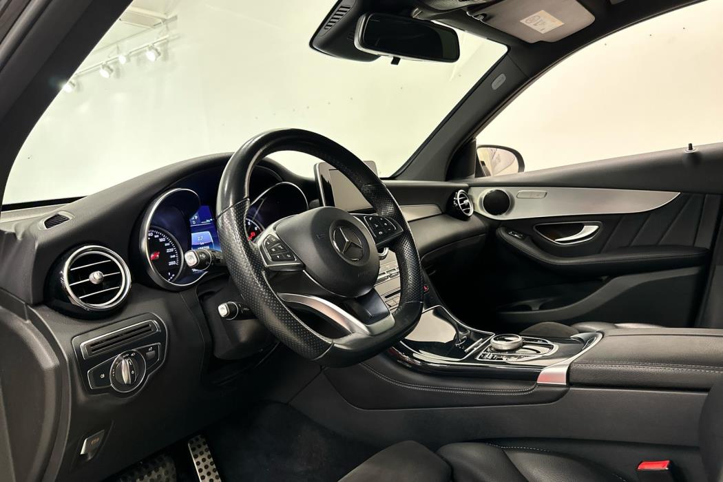 MERCEDES-BENZ GLC 2017