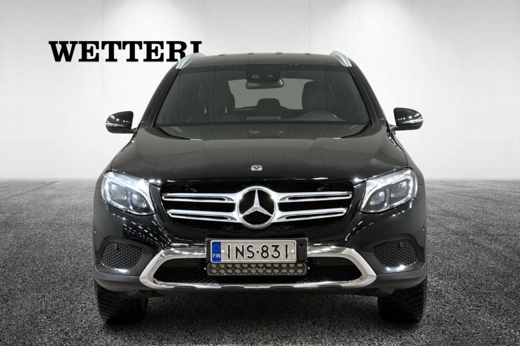 MERCEDES-BENZ GLC 2017