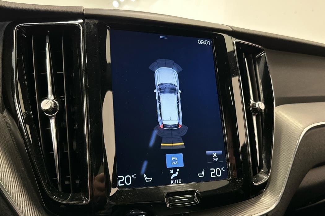 VOLVO XC60 2017