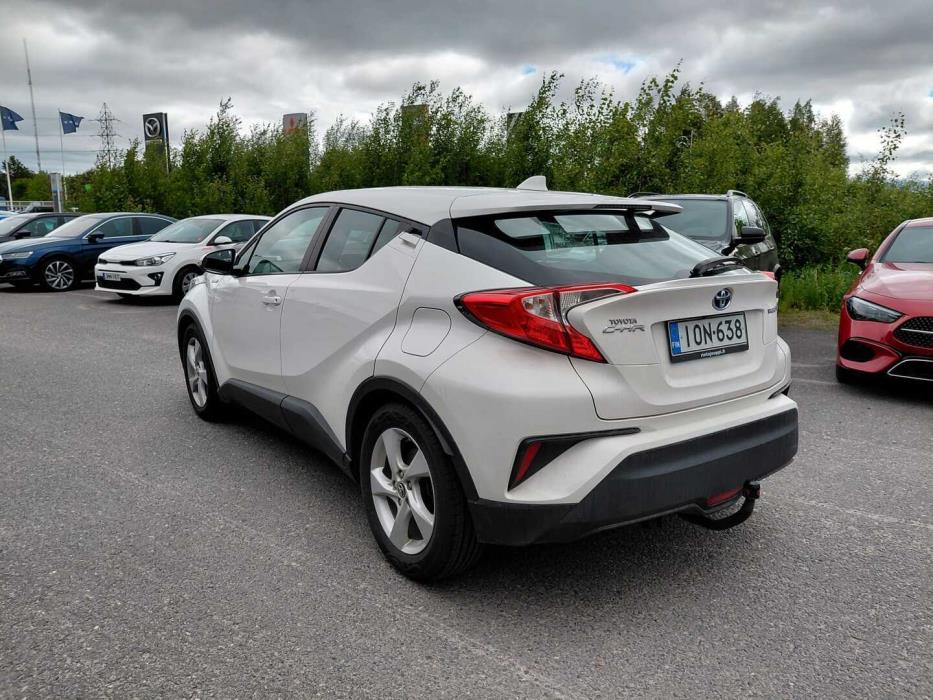 TOYOTA C-HR 2018