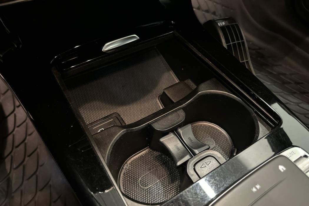 MERCEDES-BENZ CLA 2020