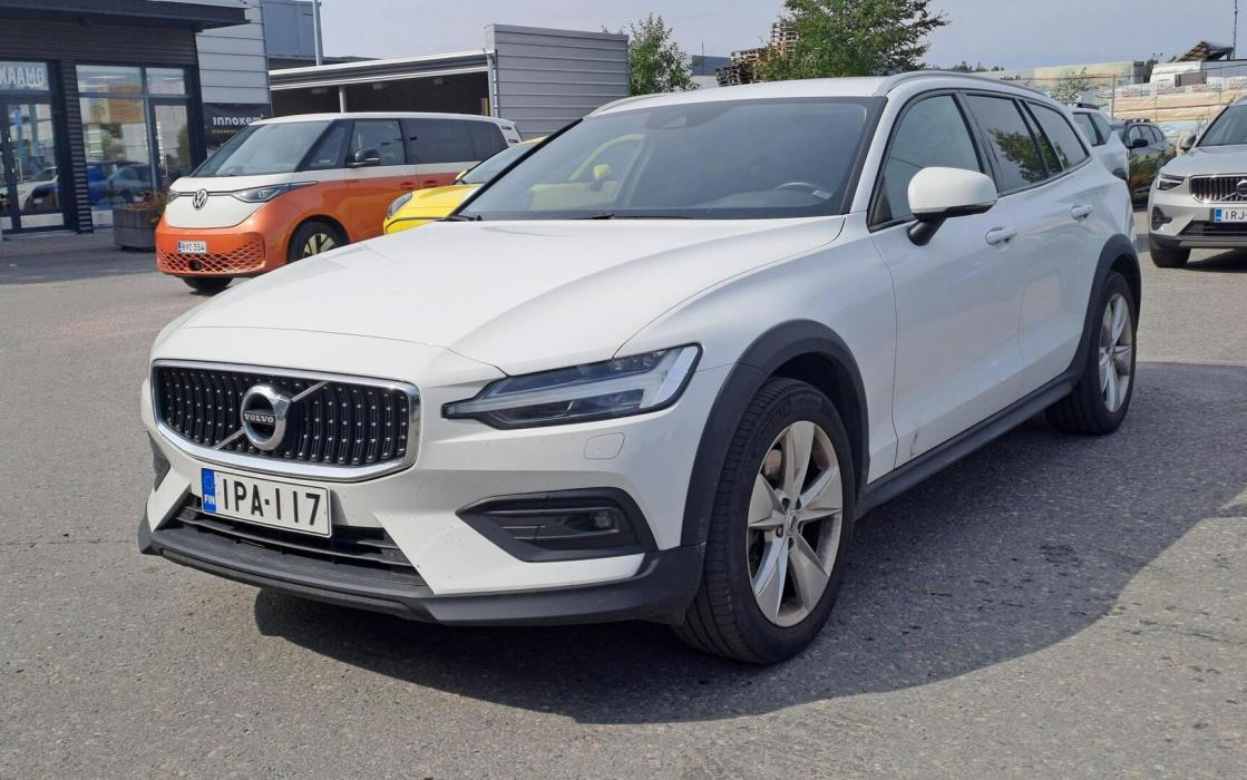 VOLVO V60 Cross Country 2021