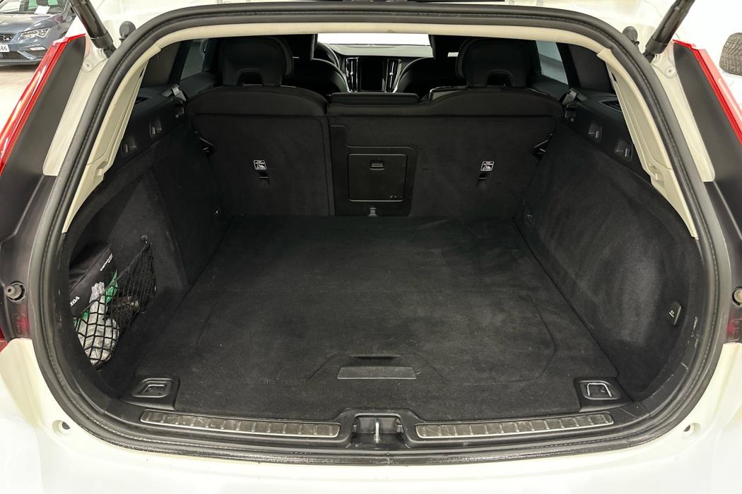 VOLVO V60 Cross Country 2021