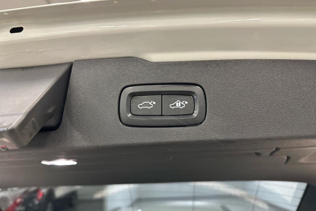 VOLVO V60 Cross Country 2021