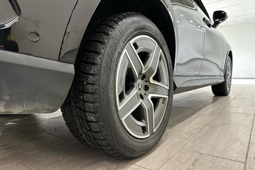 MERCEDES-BENZ GLC 2024