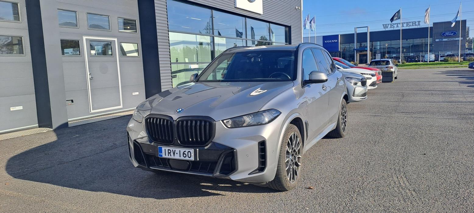 BMW X5 2023