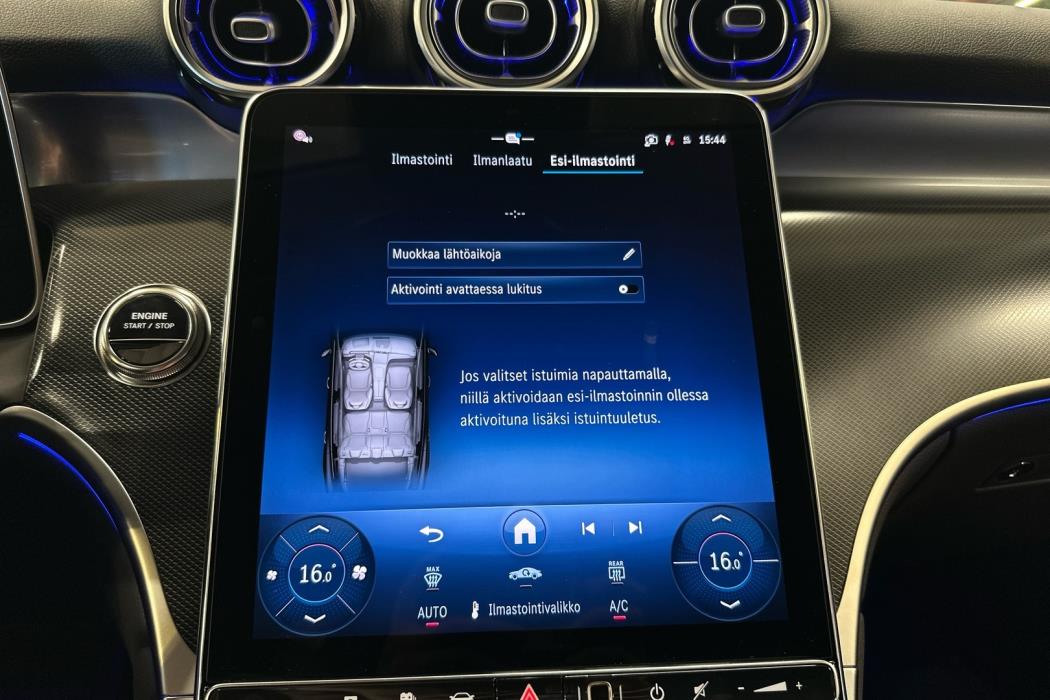 MERCEDES-BENZ GLC 2025