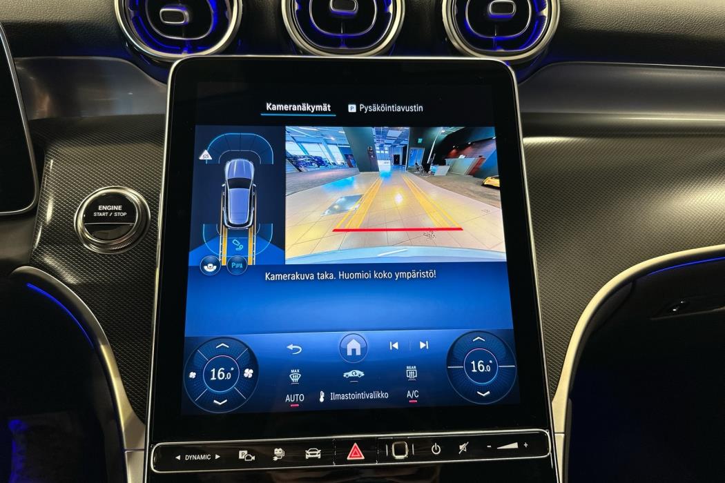 MERCEDES-BENZ GLC 2025