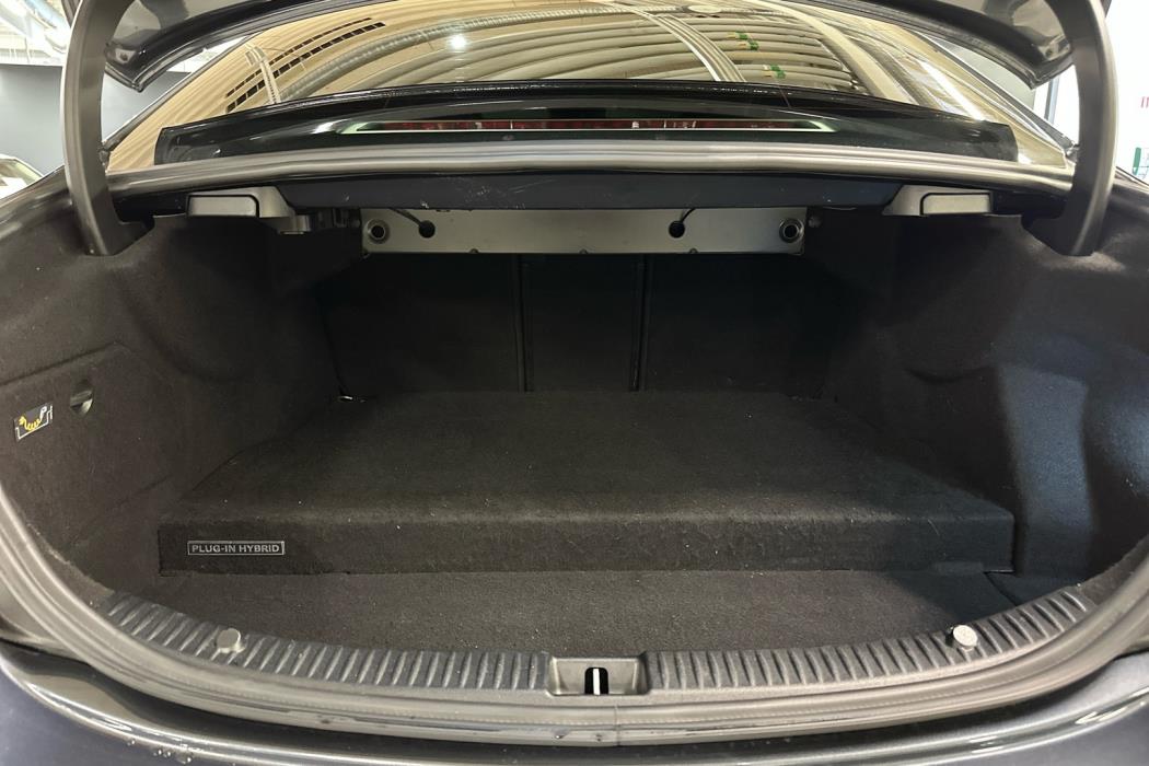 MERCEDES-BENZ C 2015