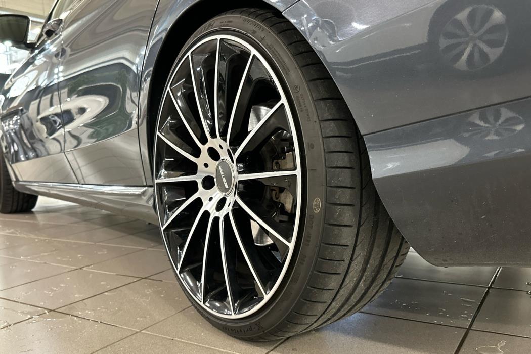 MERCEDES-BENZ C 2015