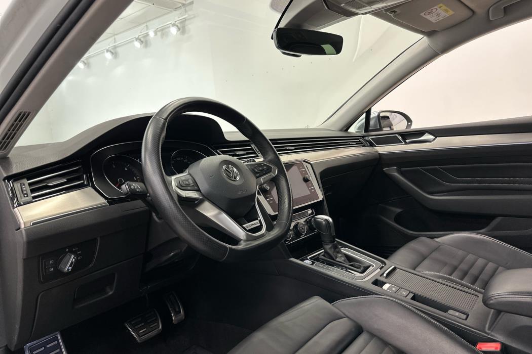 VOLKSWAGEN Passat 2020