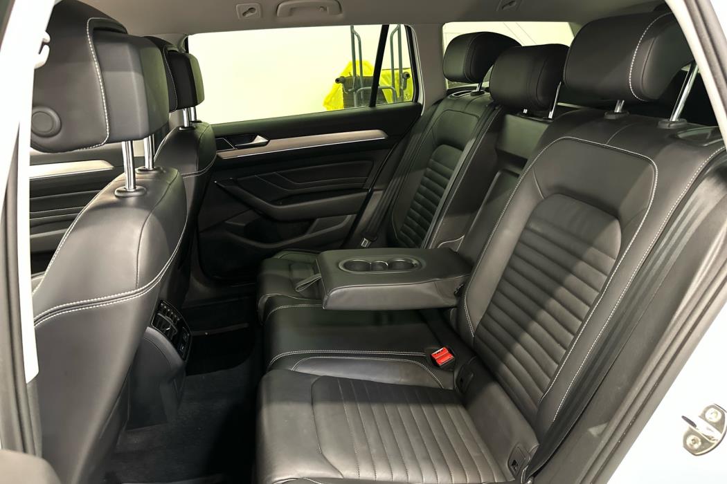 VOLKSWAGEN Passat 2020