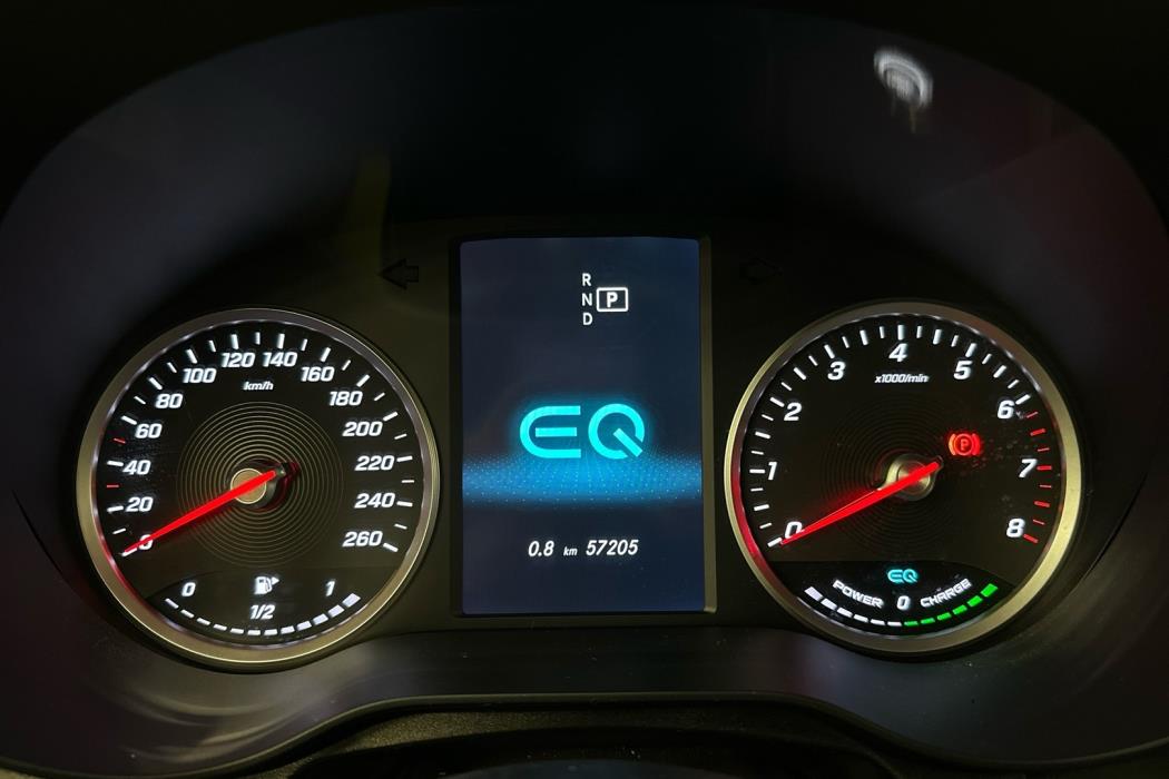 MERCEDES-BENZ GLC 2021