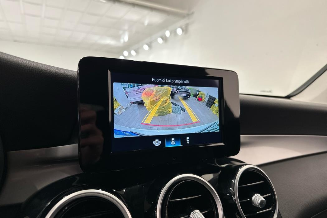 MERCEDES-BENZ GLC 2021