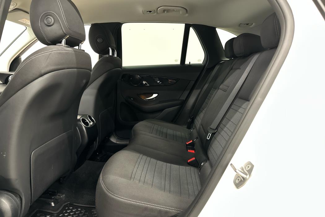 MERCEDES-BENZ GLC 2021