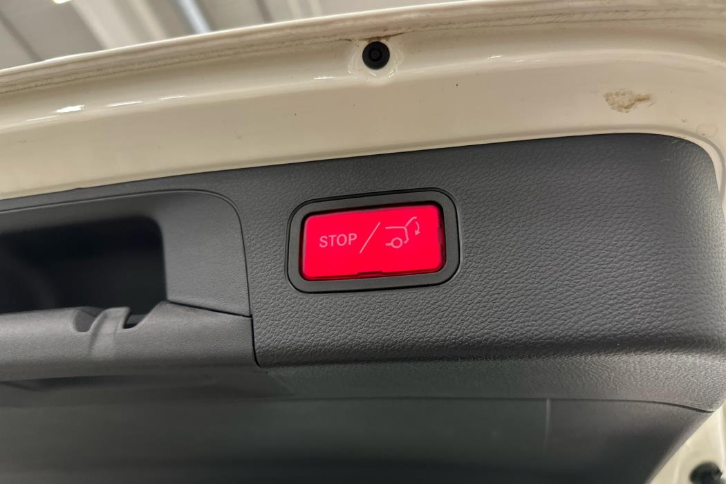 MERCEDES-BENZ GLC 2021