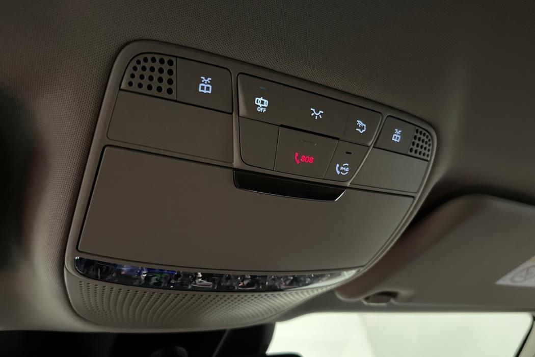 MERCEDES-BENZ E 2021