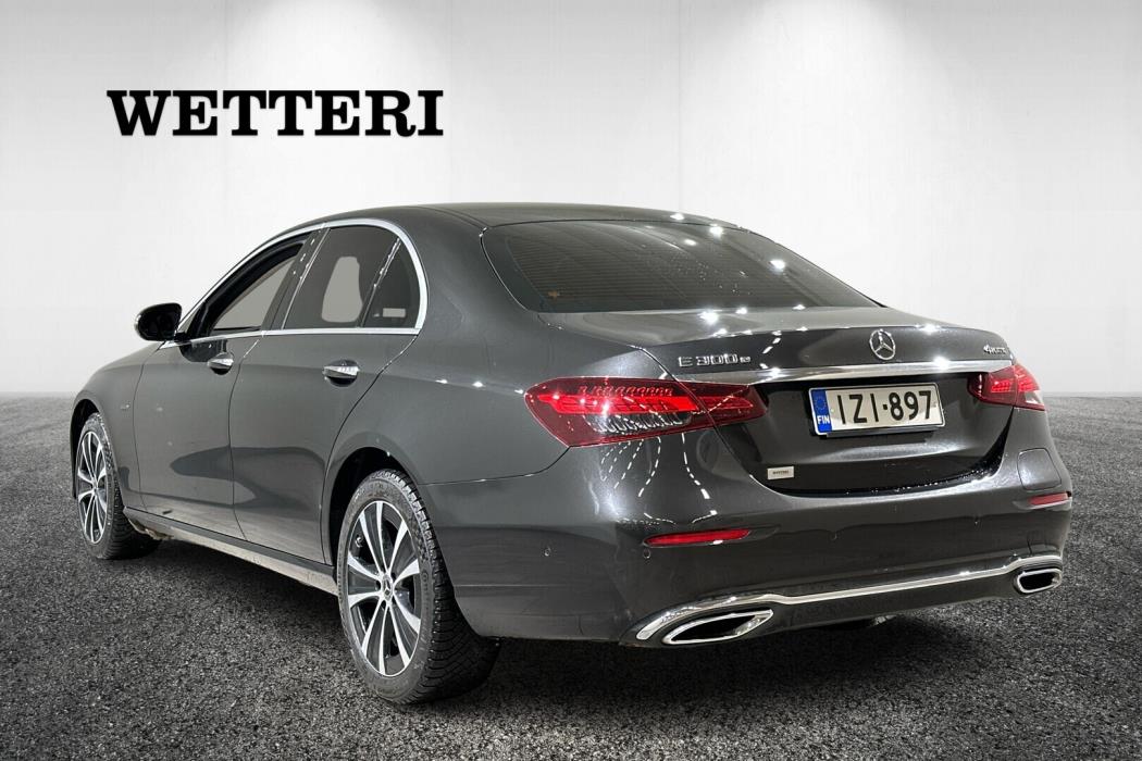 MERCEDES-BENZ E 2021