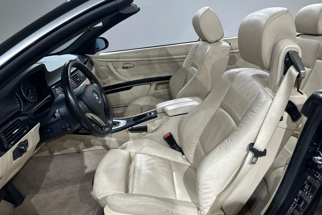 BMW 325 2008