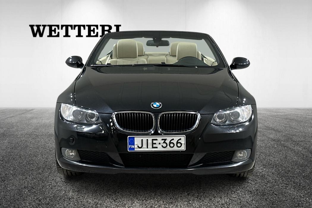 BMW 325 2008