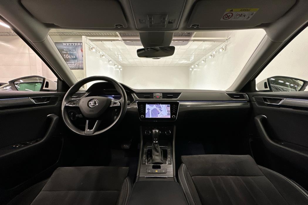 SKODA Superb 2019