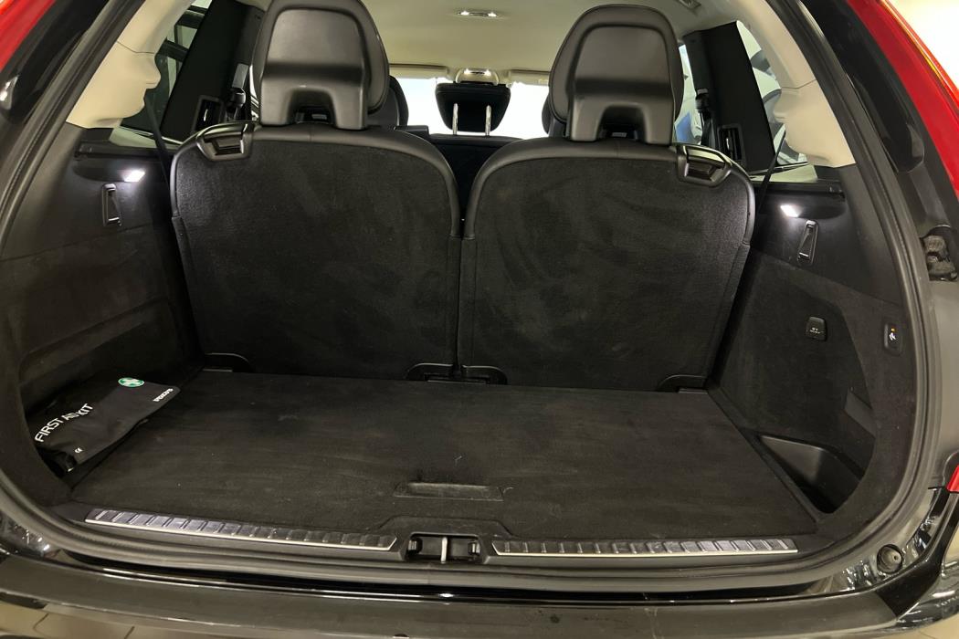 VOLVO XC90 2020