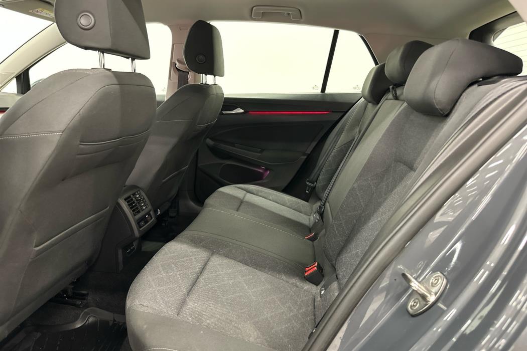 VOLKSWAGEN Golf 2020