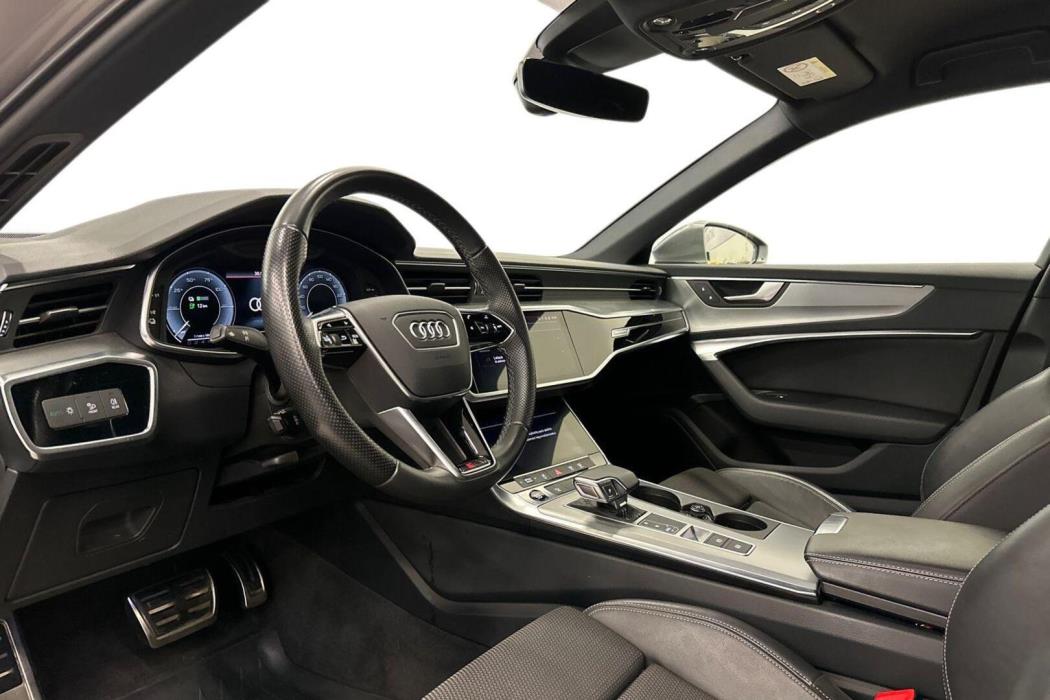 AUDI A6 2021