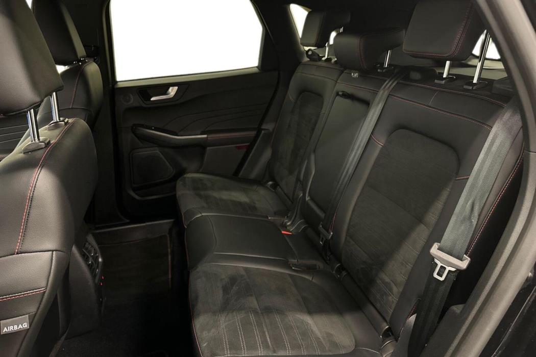 FORD Kuga 2023