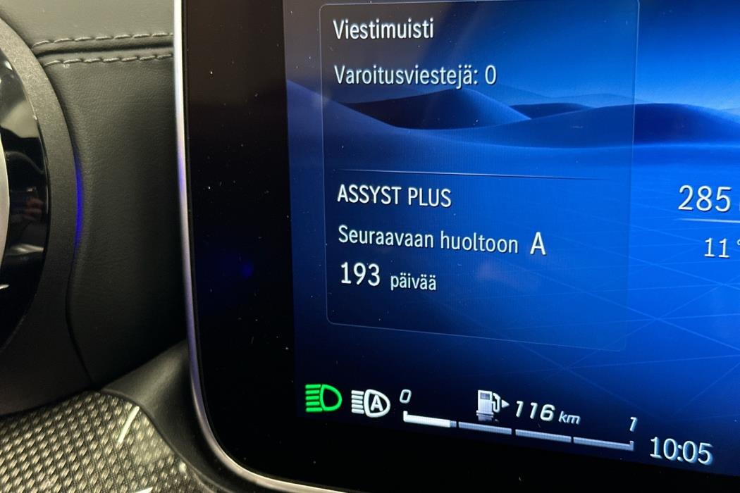 MERCEDES-BENZ C 2023