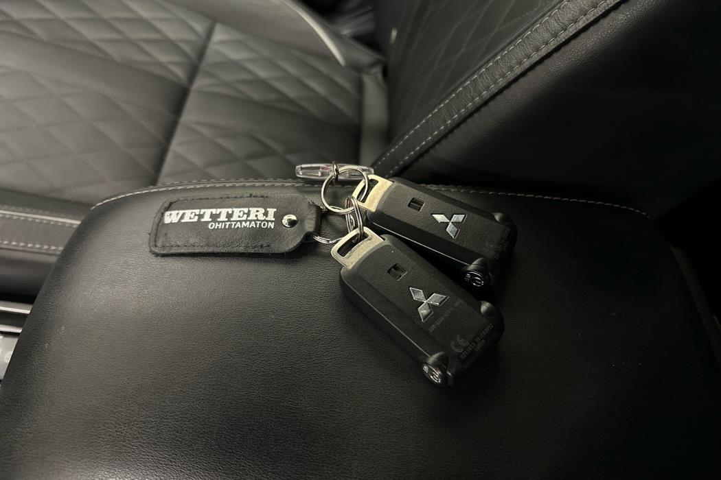 MITSUBISHI Outlander PHEV 2021