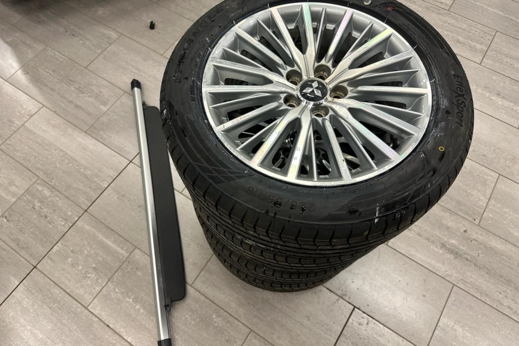 MITSUBISHI Outlander PHEV 2021