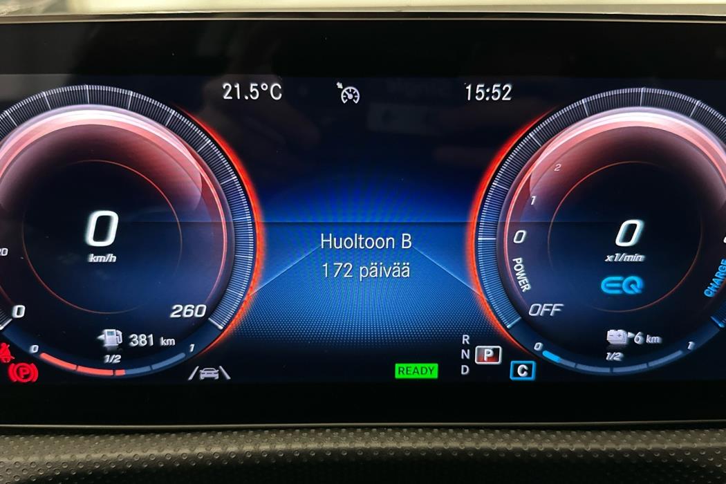 MERCEDES-BENZ A 2021